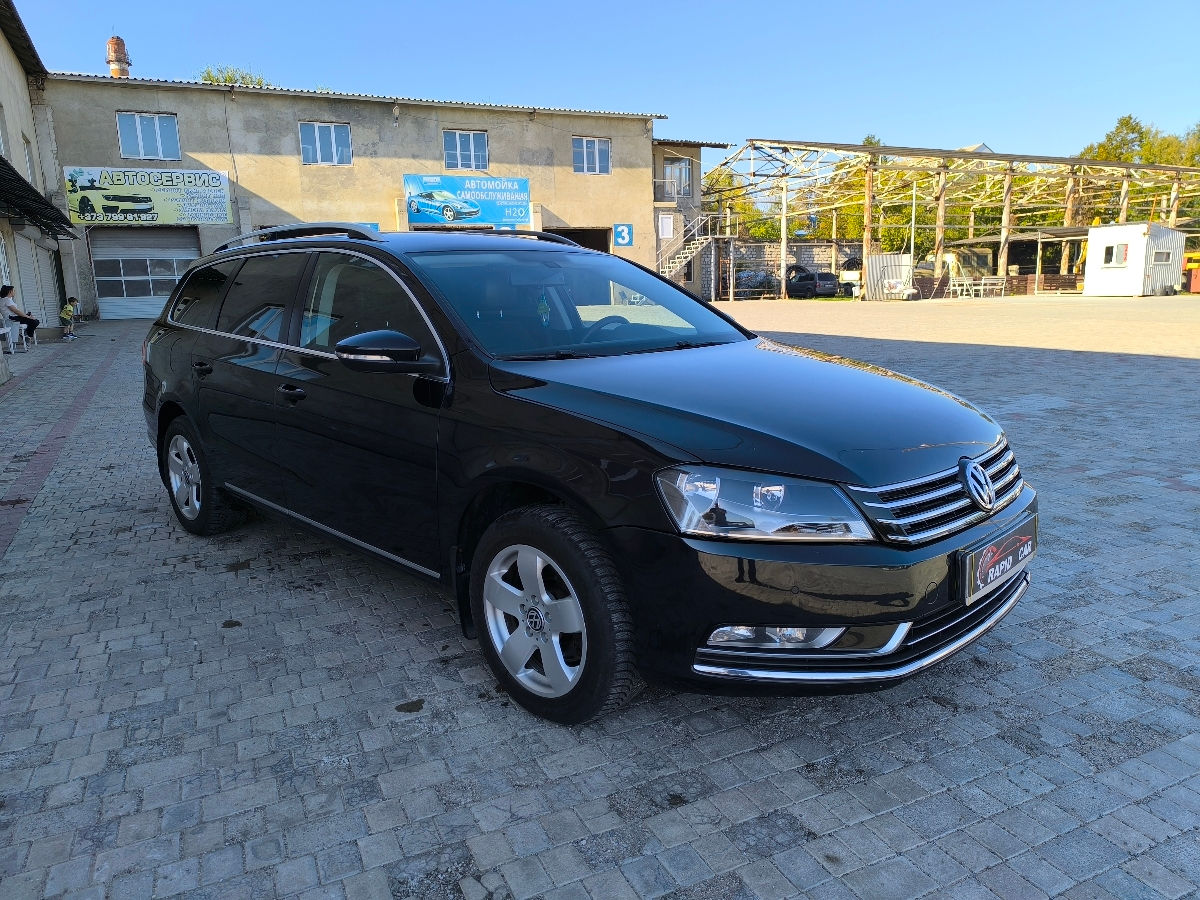 Volkswagen Passat foto 2