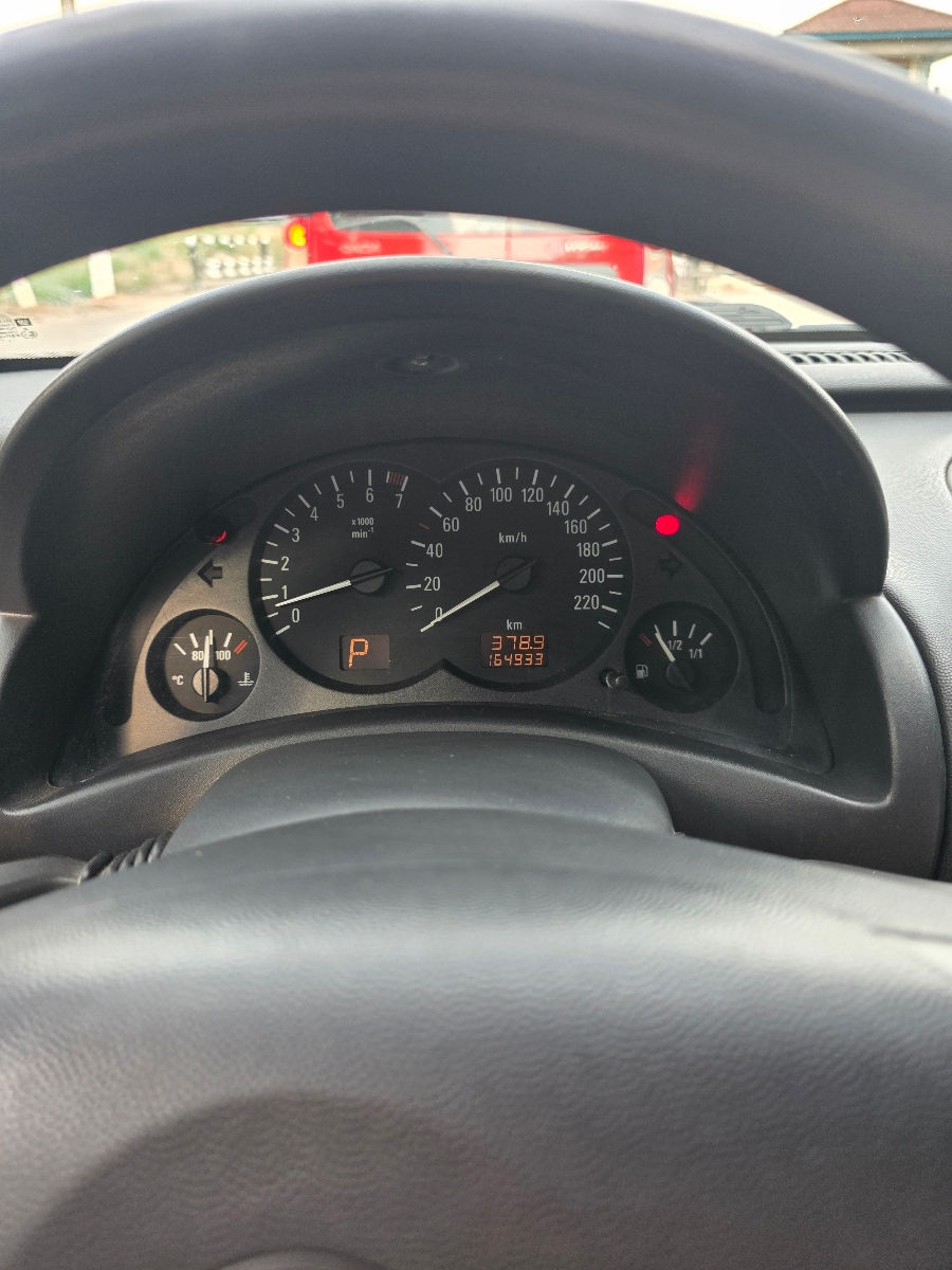 Opel Corsa foto 4