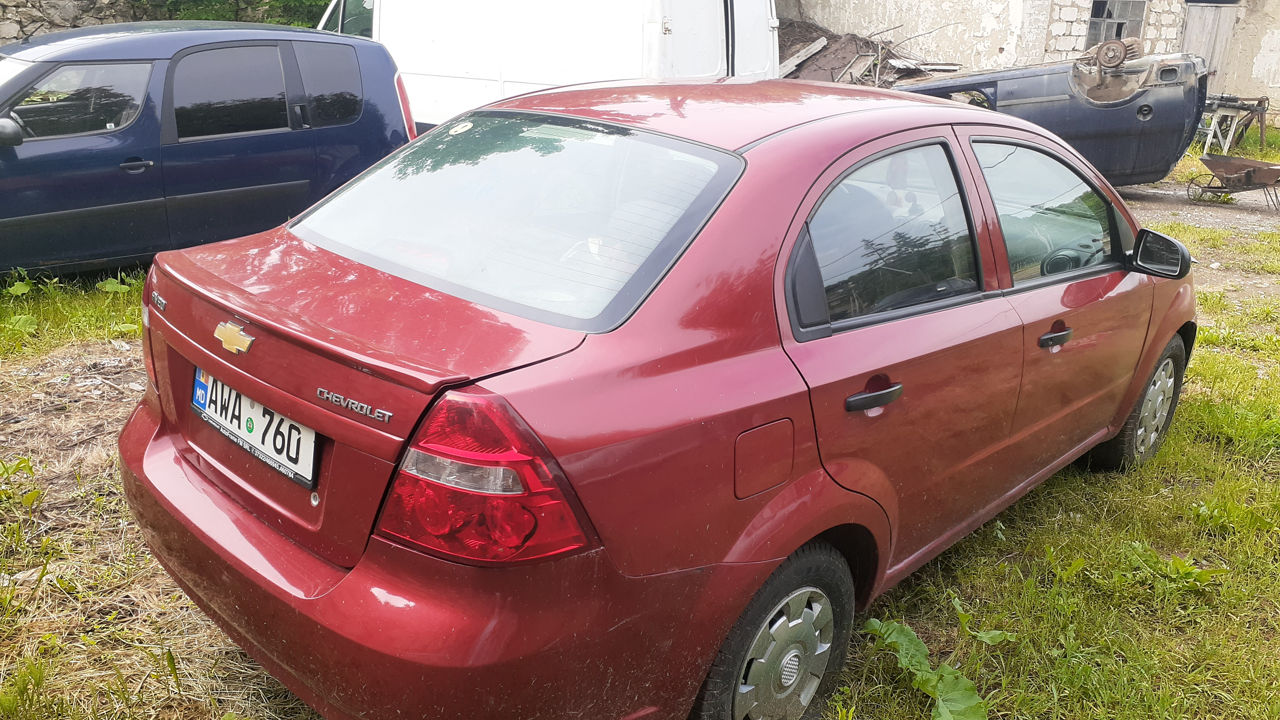 Chevrolet Aveo фото 4