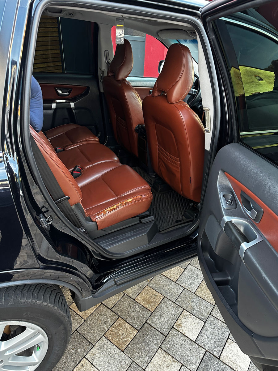 Volvo XC90 фото 8