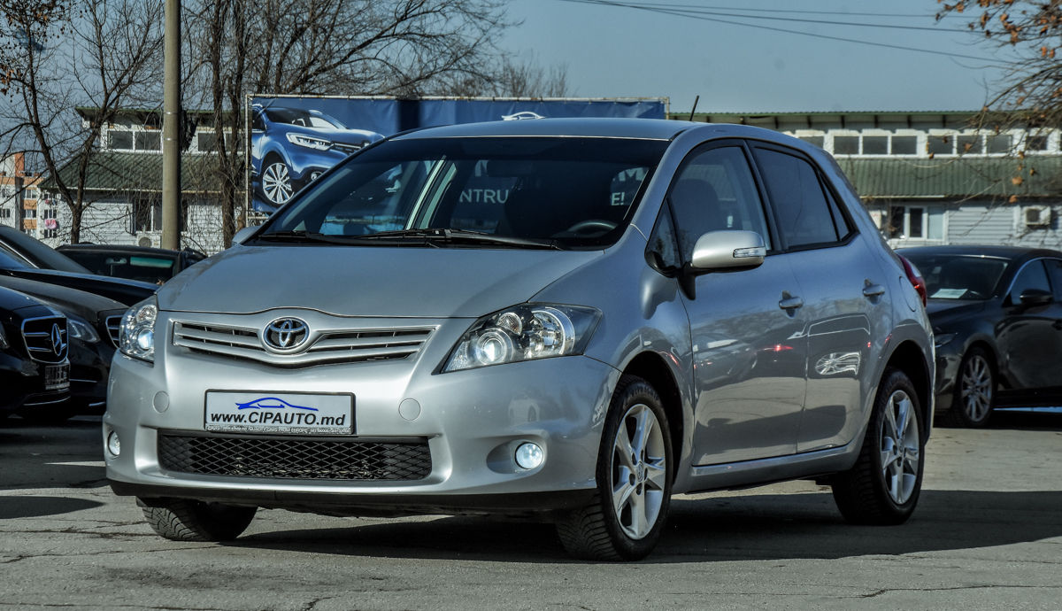 Toyota Auris foto 4