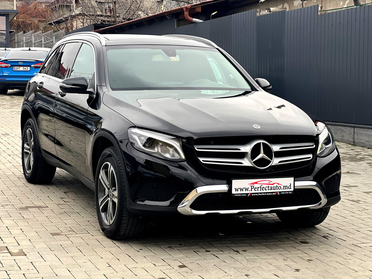 Mercedes GLC foto 1