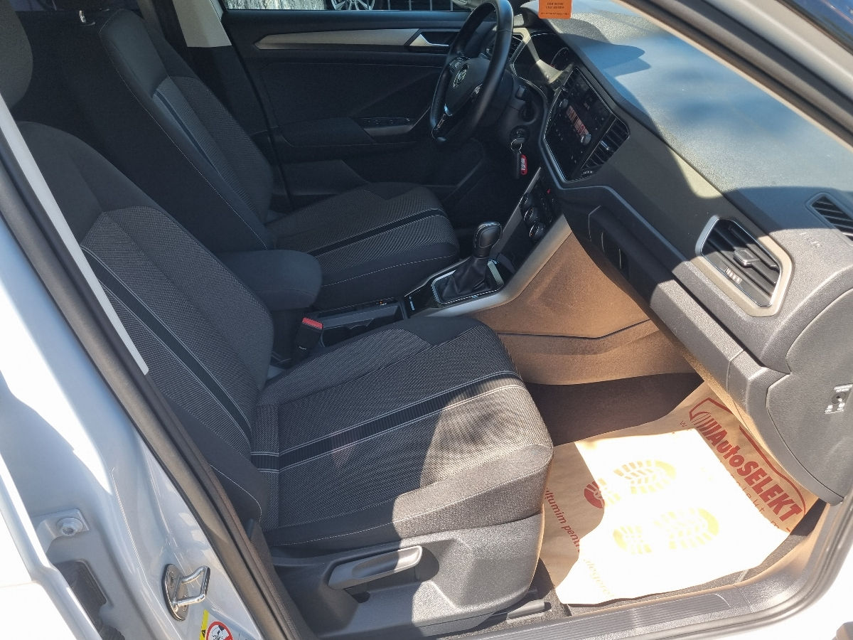 Volkswagen T-Roc 2020 photo 10