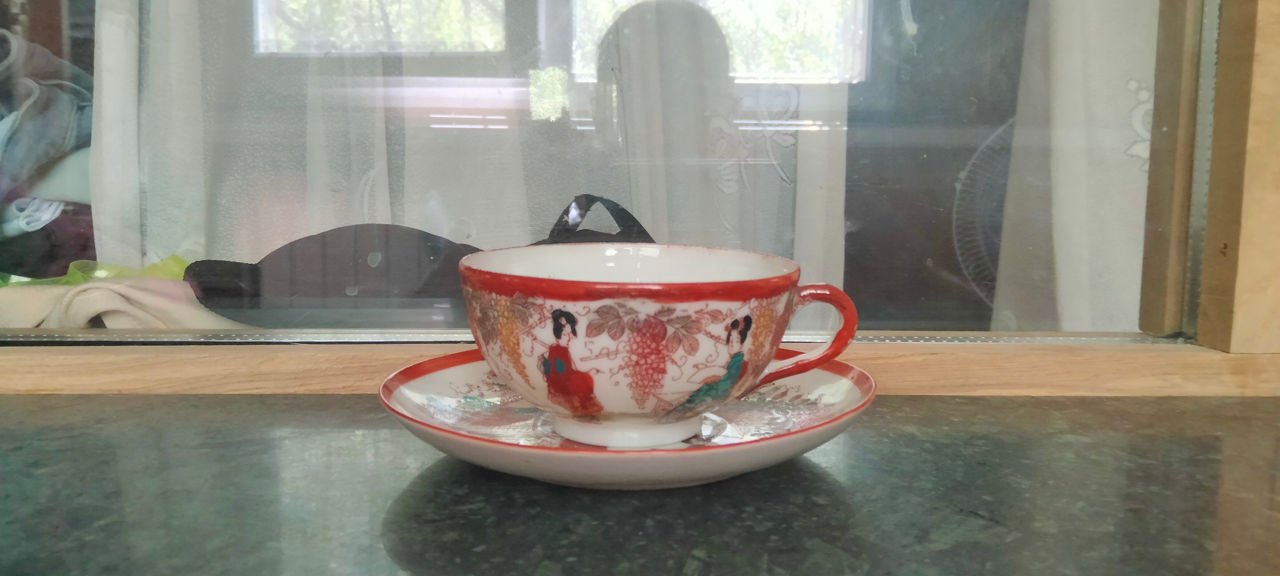 Японский костяной фарфор Сатсума.