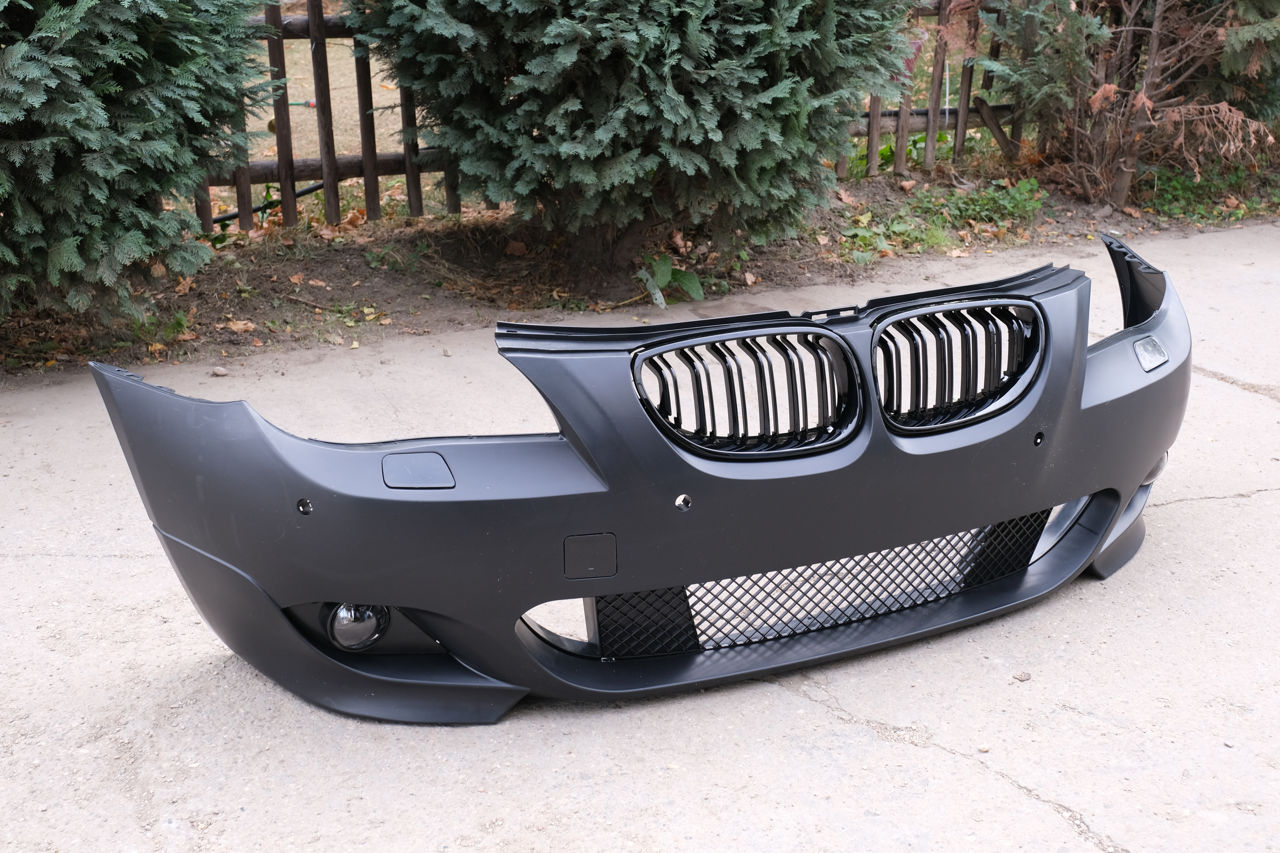 Bara fata M BMW Seria 5 E60 M-tech Bamper M-Technik бампер foto 2