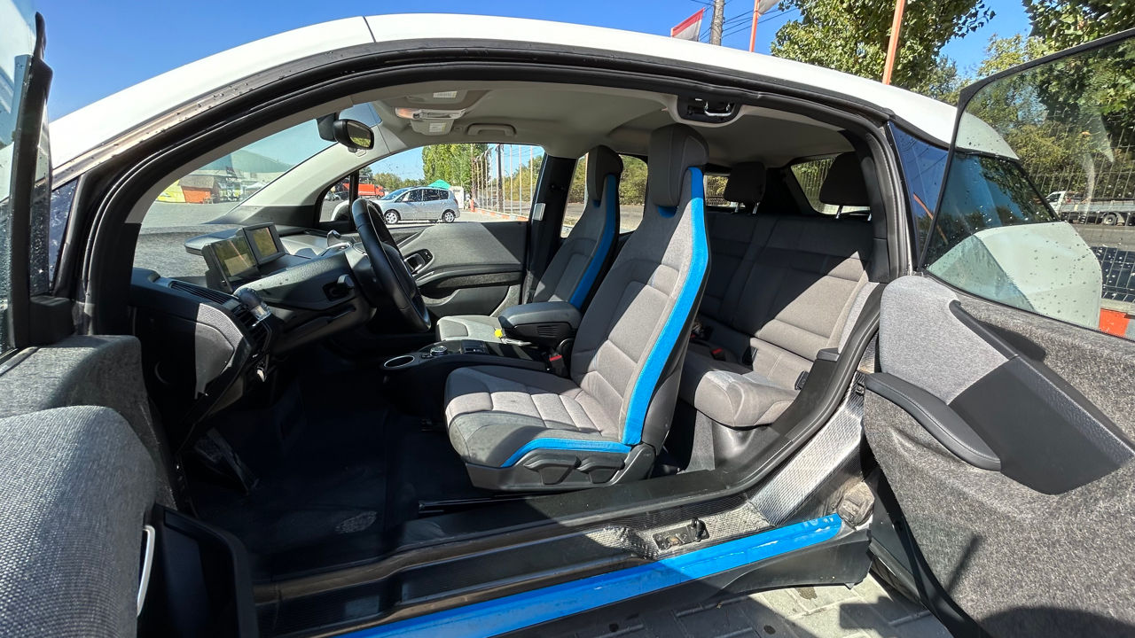BMW i3 фото 7