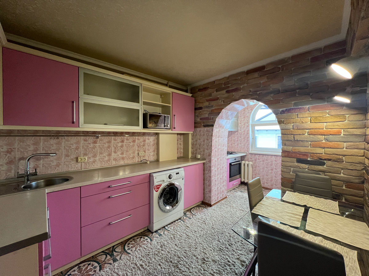 Apartament cu 2 camere, 78 m², Buiucani, Chișinău