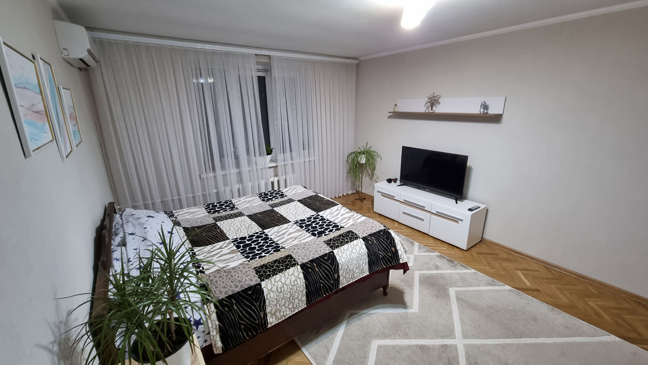 Apartament cu 1 cameră, 38 m², Botanica, Chișinău foto 2