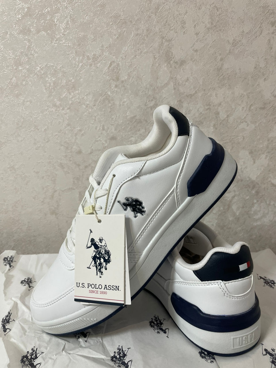 Vând adidasi originali de la U.S. Polo Assn. foto 0
