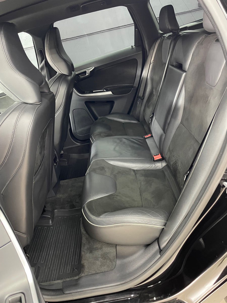 Volvo XC60 фото 6