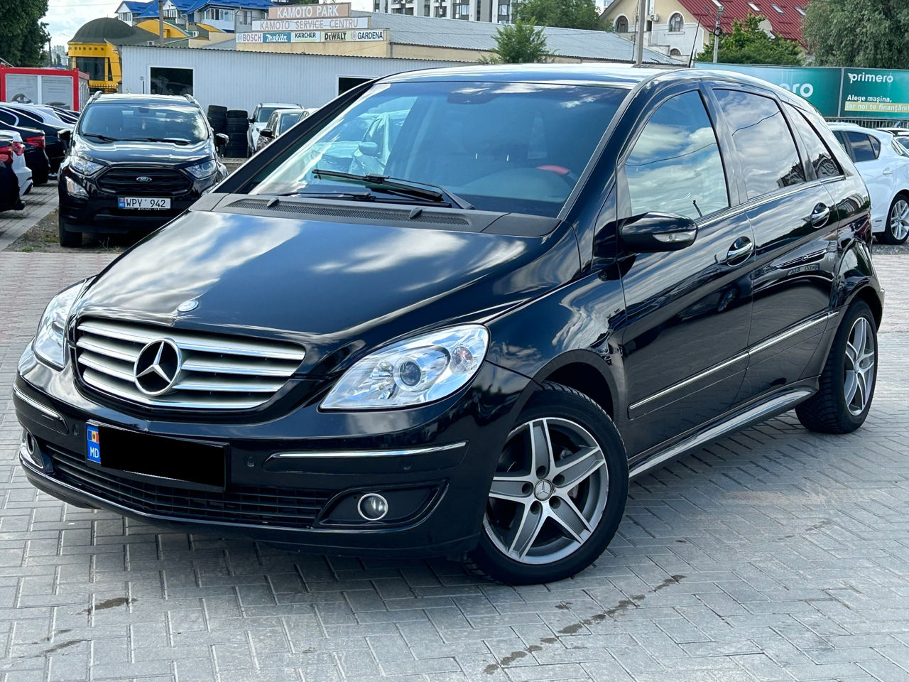 Mercedes B-Class foto 0
