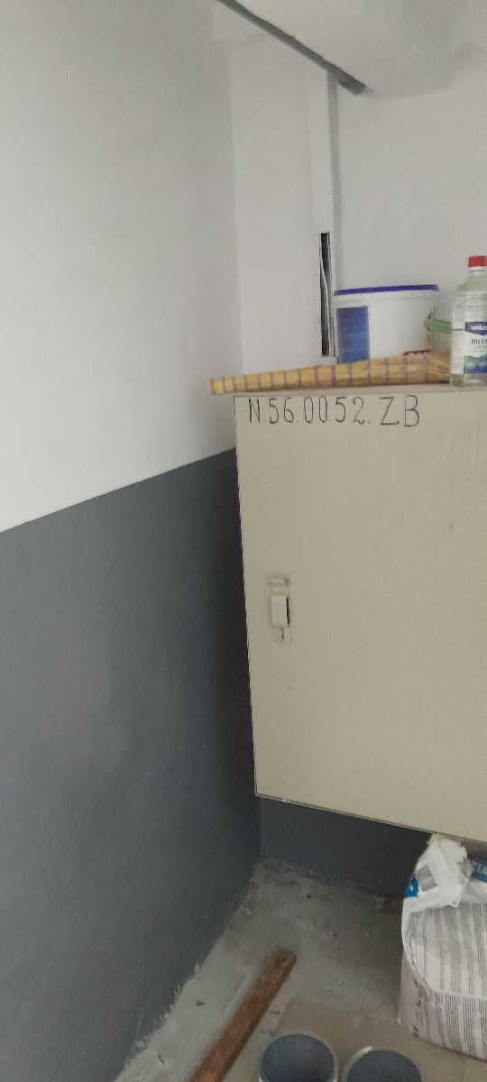 Reparatie cosmetica in scara blocului. foto 9