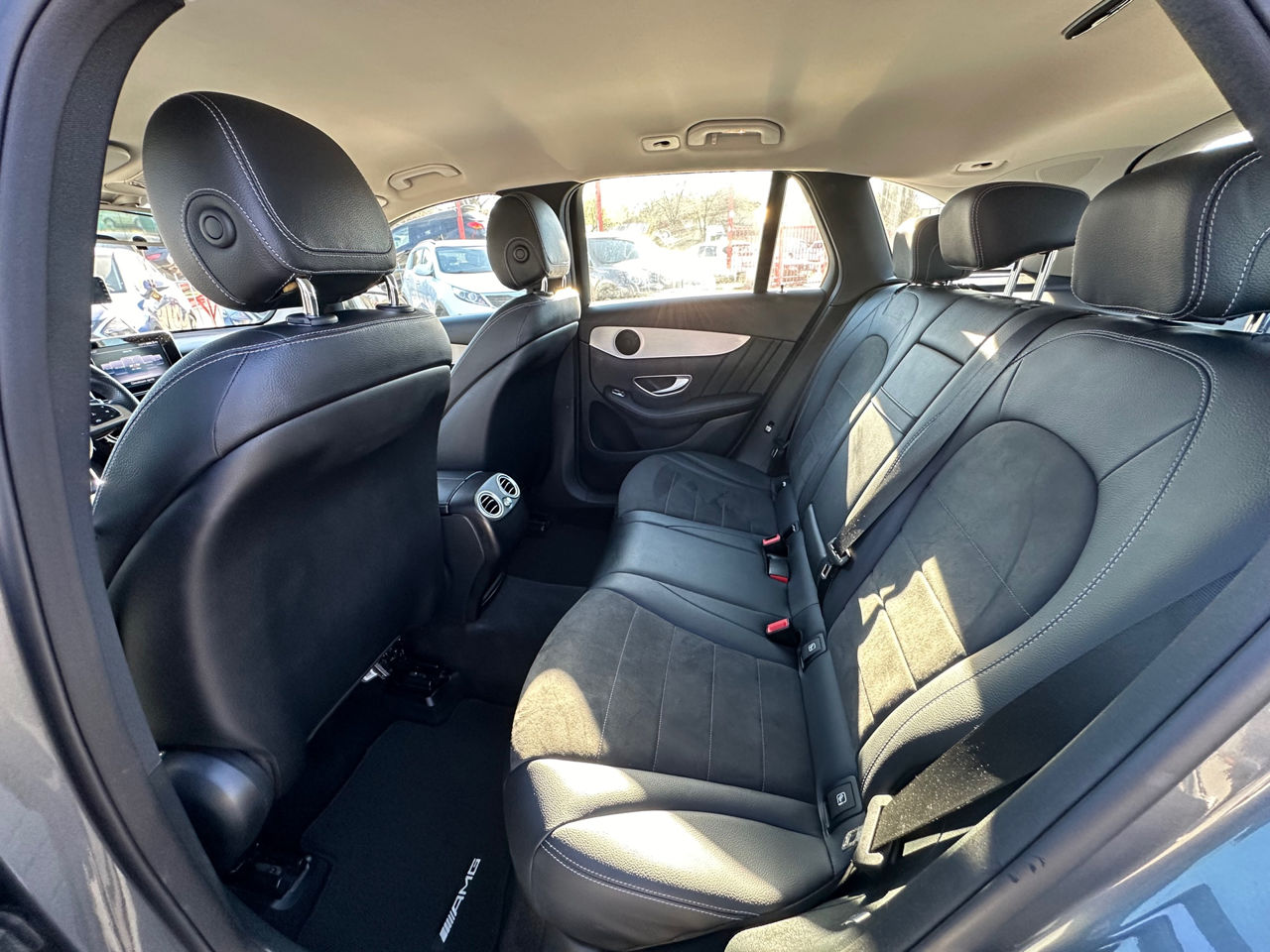 Mercedes GLC foto 16