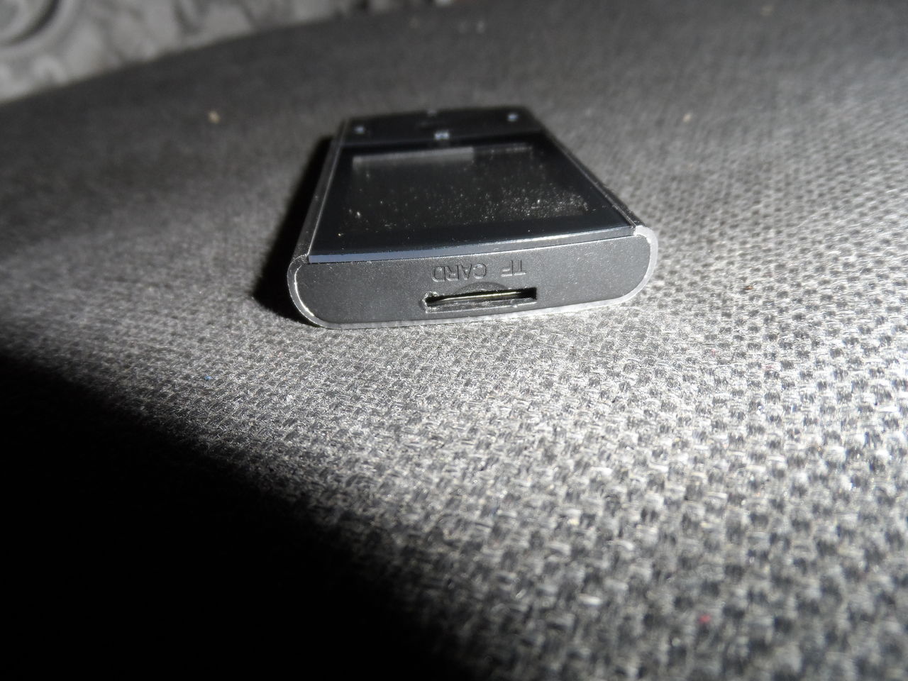 продам плеер mp4 на 4 гига есть Слот под флешку полностью рабочий плюс ...