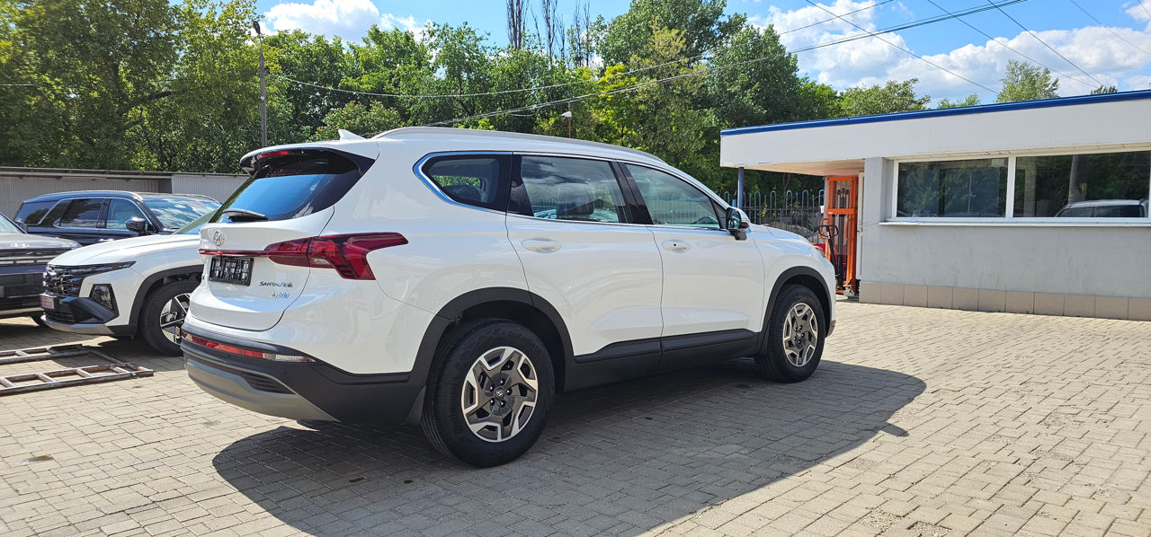 Hyundai Santa FE foto 2