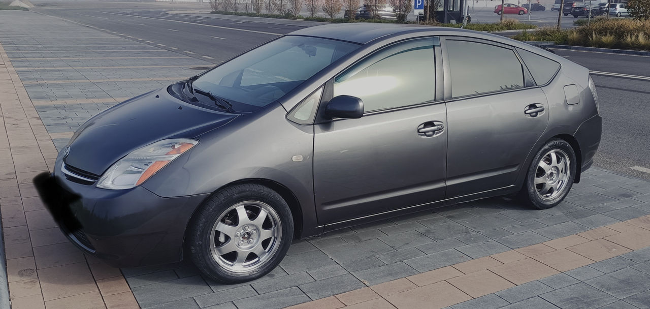 Toyota Prius foto 0