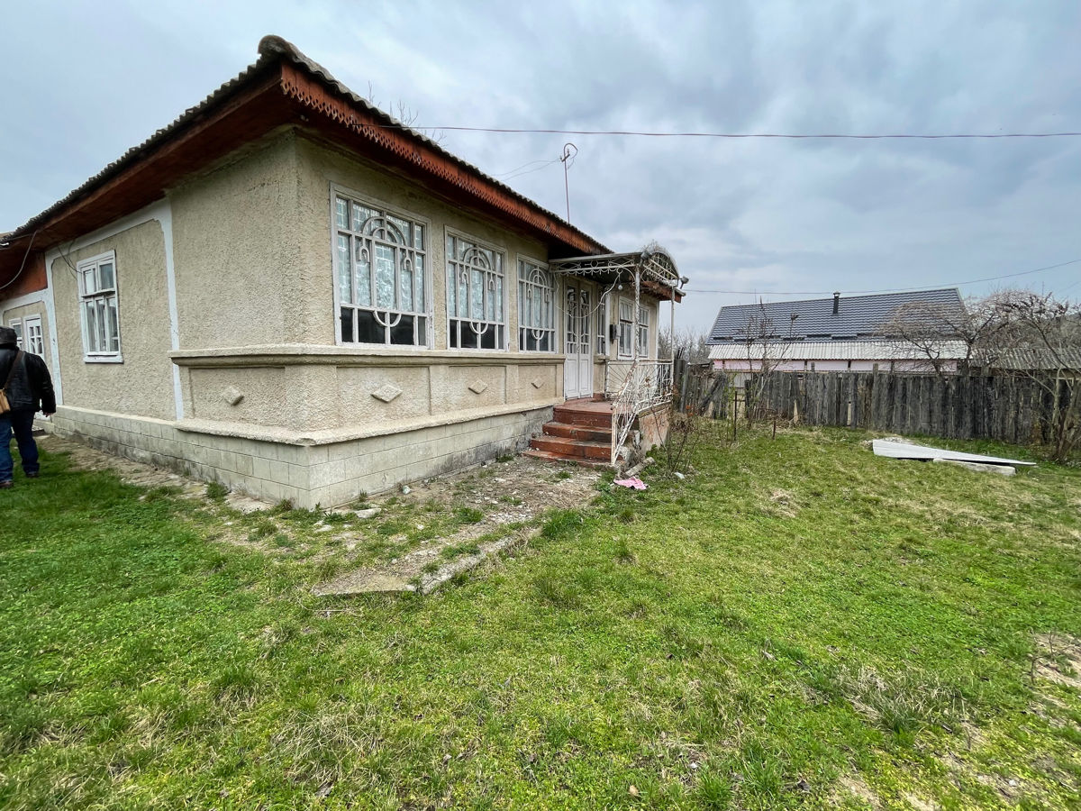 Vanzare 2 Case s.Ghetlova rl.Orhei cu teren 30 ari linga Padure foto 7