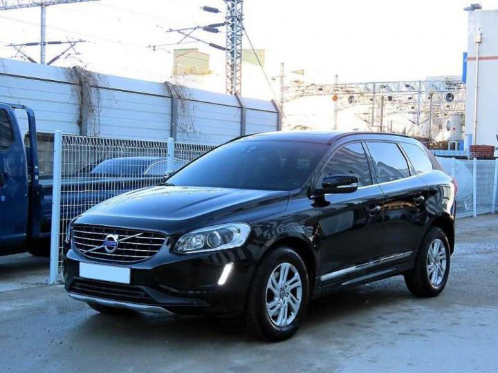 Volvo XC60 foto 0