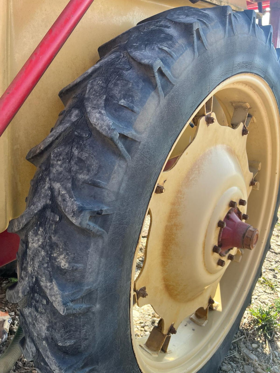 Erbicidator Vicon LS 3501B – 3000 L , Latime 28 m foto 10