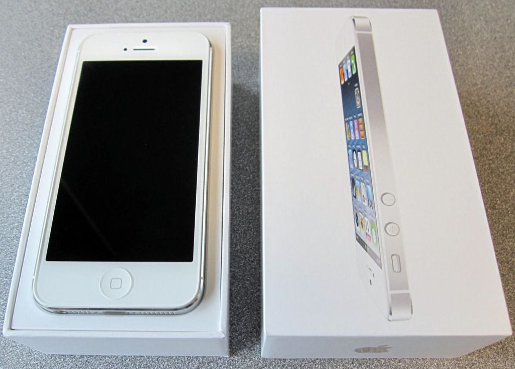 Авито бела. Iphone 5 16gb White. Iphone 5 белый. Айфон 5 белый 16гб. Iphone 5 White фото.