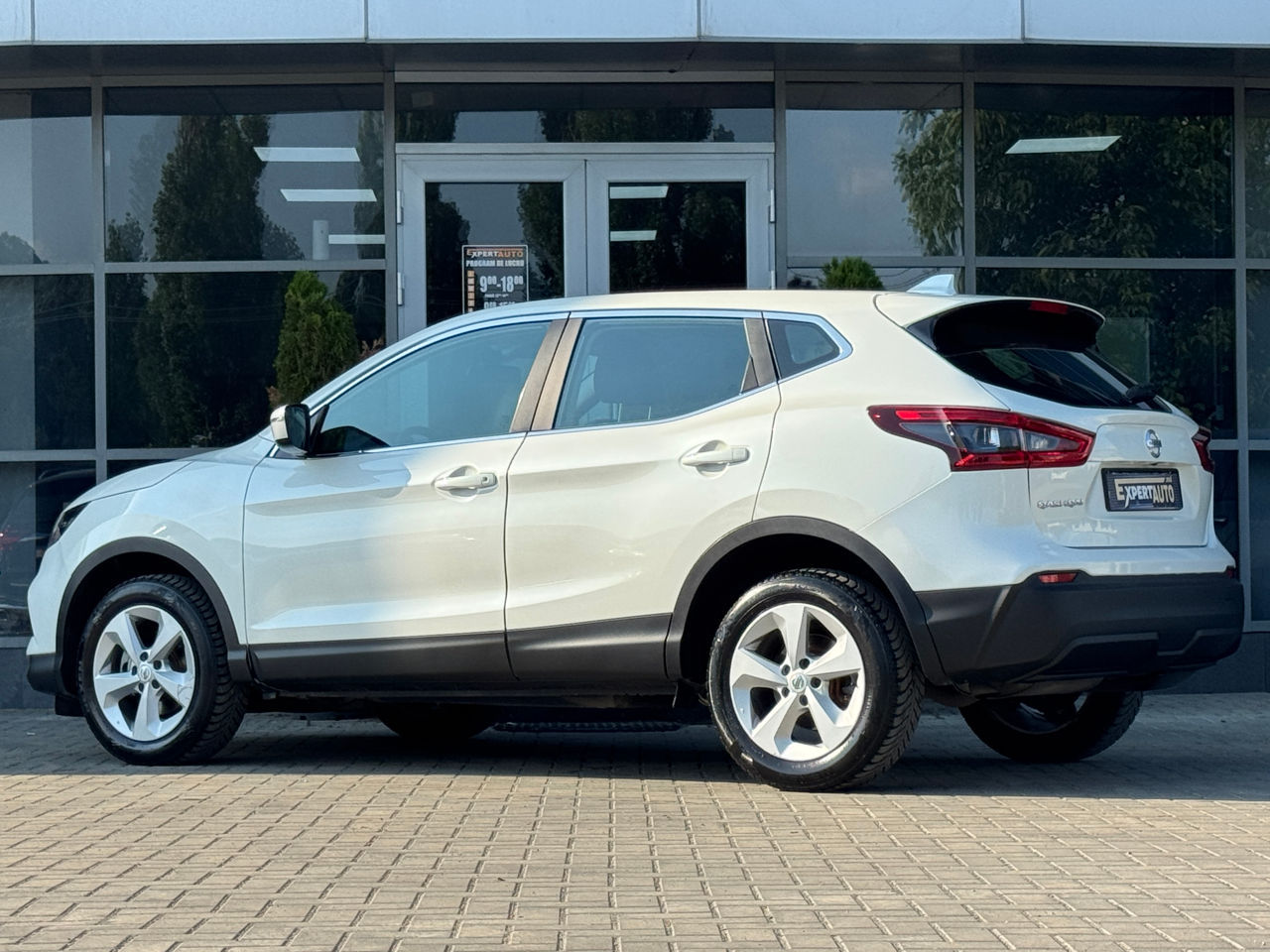 Nissan Qashqai — фото 4
