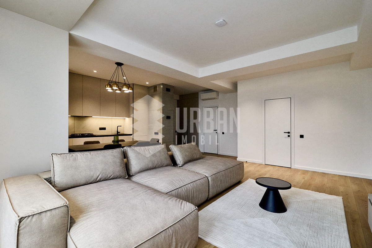 Apartament cu 2 camere, 90 m², Centru, Chișinău foto 0