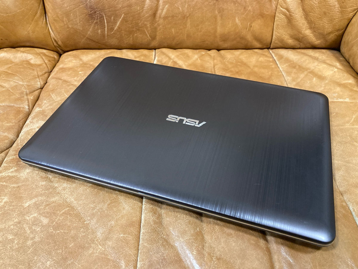 Asus X540 i3-6006 II MX110 2GB II SSD 256 фото 2