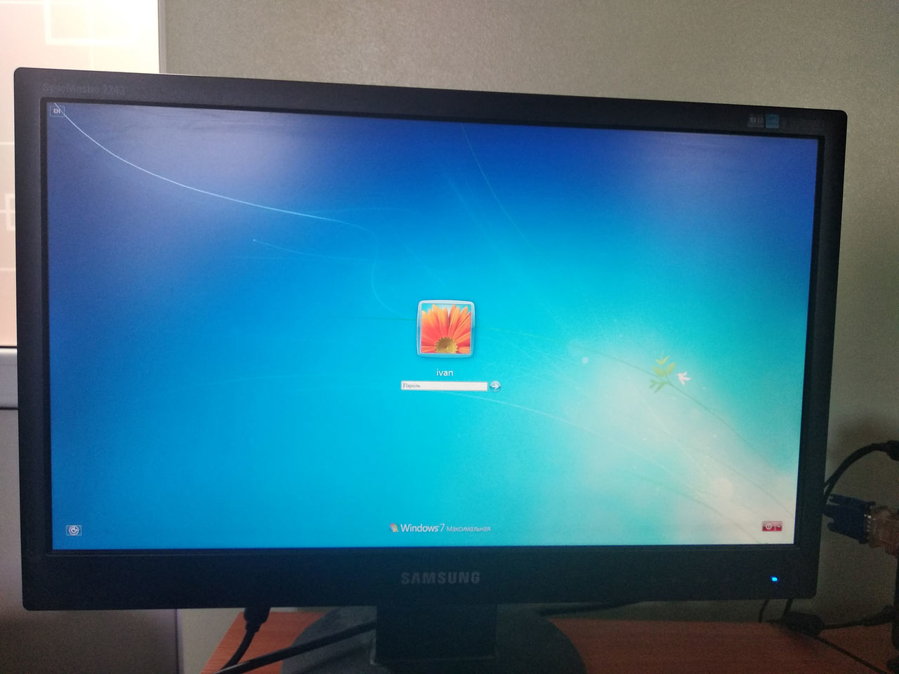 Samsung SyncMaster 2243SN 22, 5мс,1920х1080