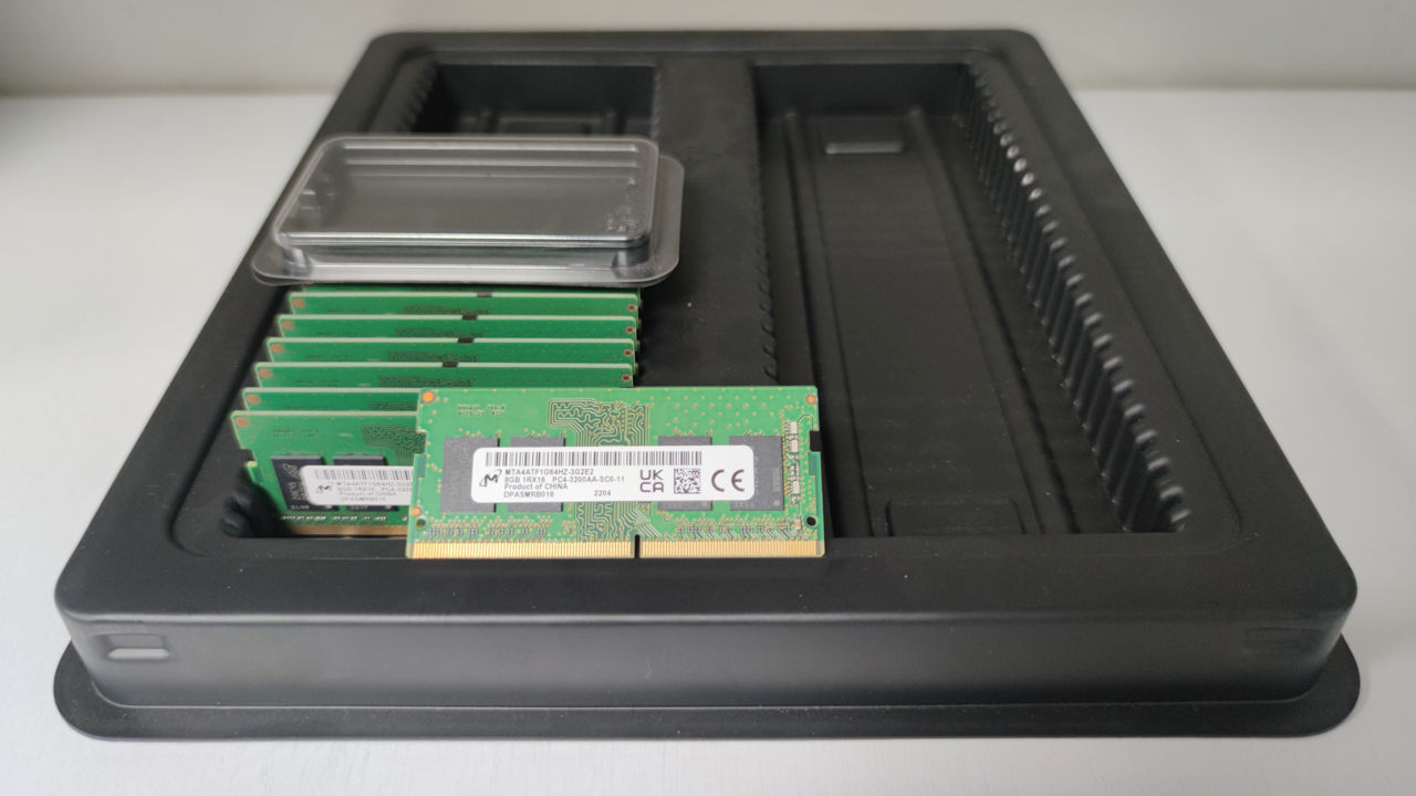 Micron 8Gb DDR4 3200 SoDimm Kingston фото 1