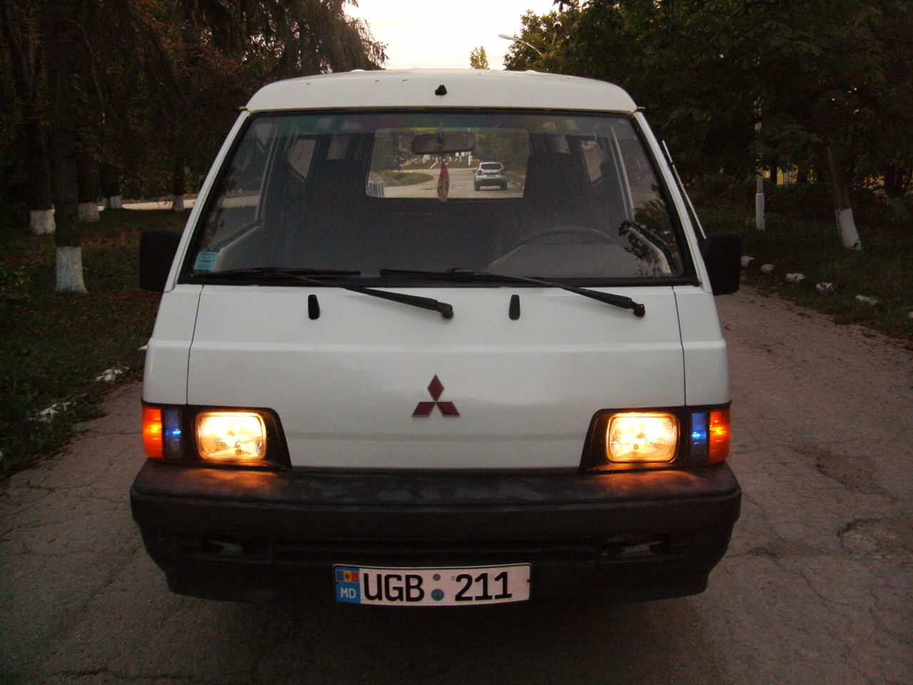 Hyundai н 100