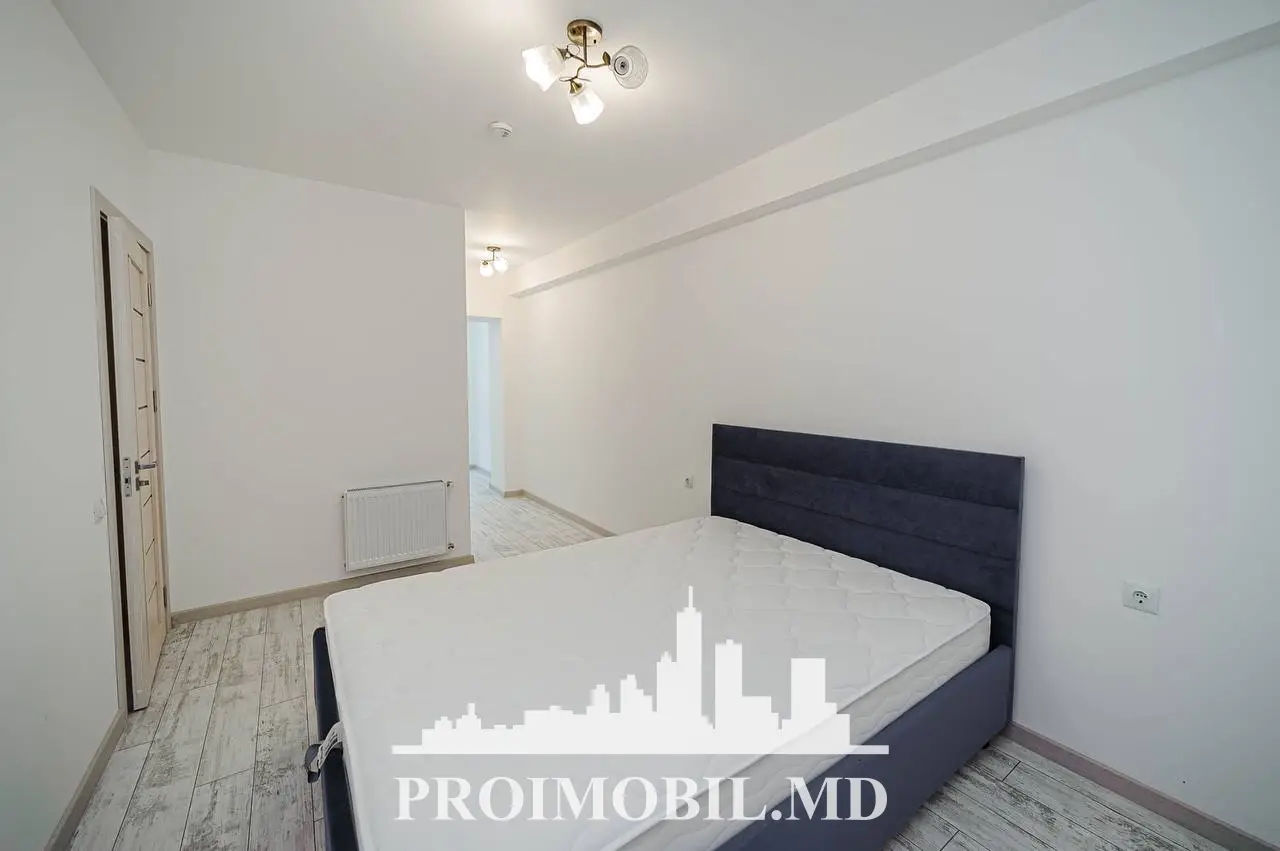 Apartament cu 2 camere, 72 m², Centru, Chișinău foto 4