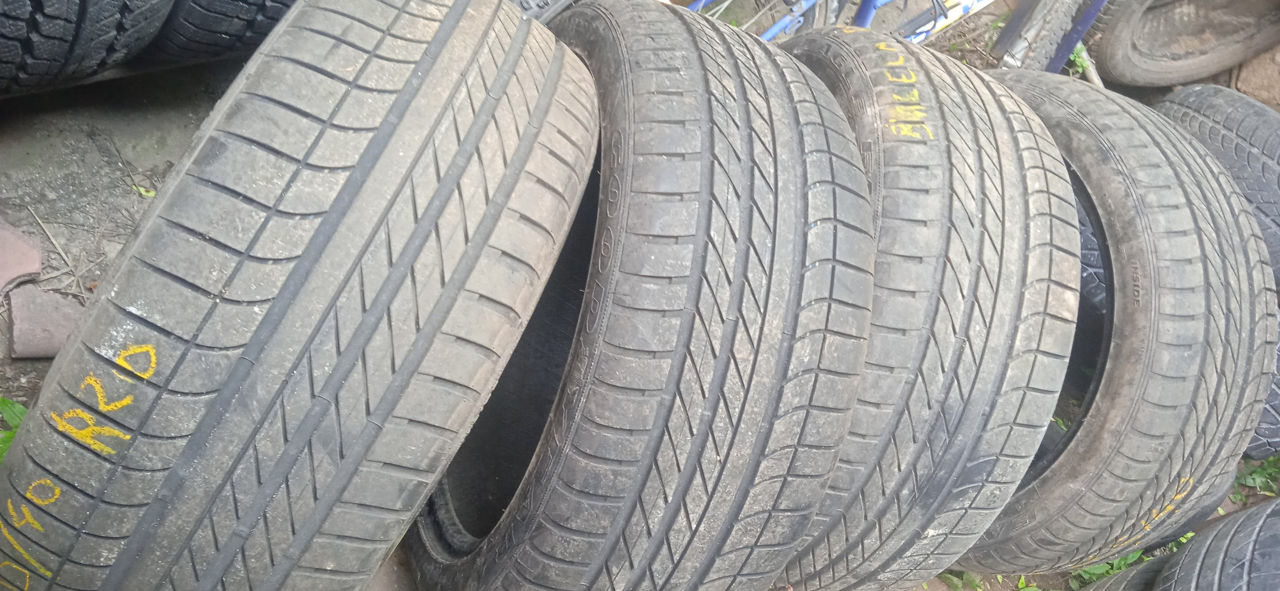 R20 265/40 goodyear 4 buc 99% foto 0