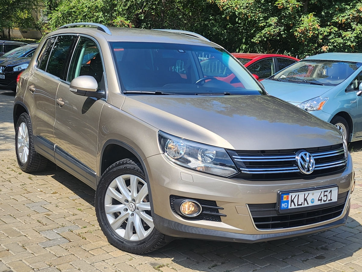 Volkswagen Tiguan foto 12