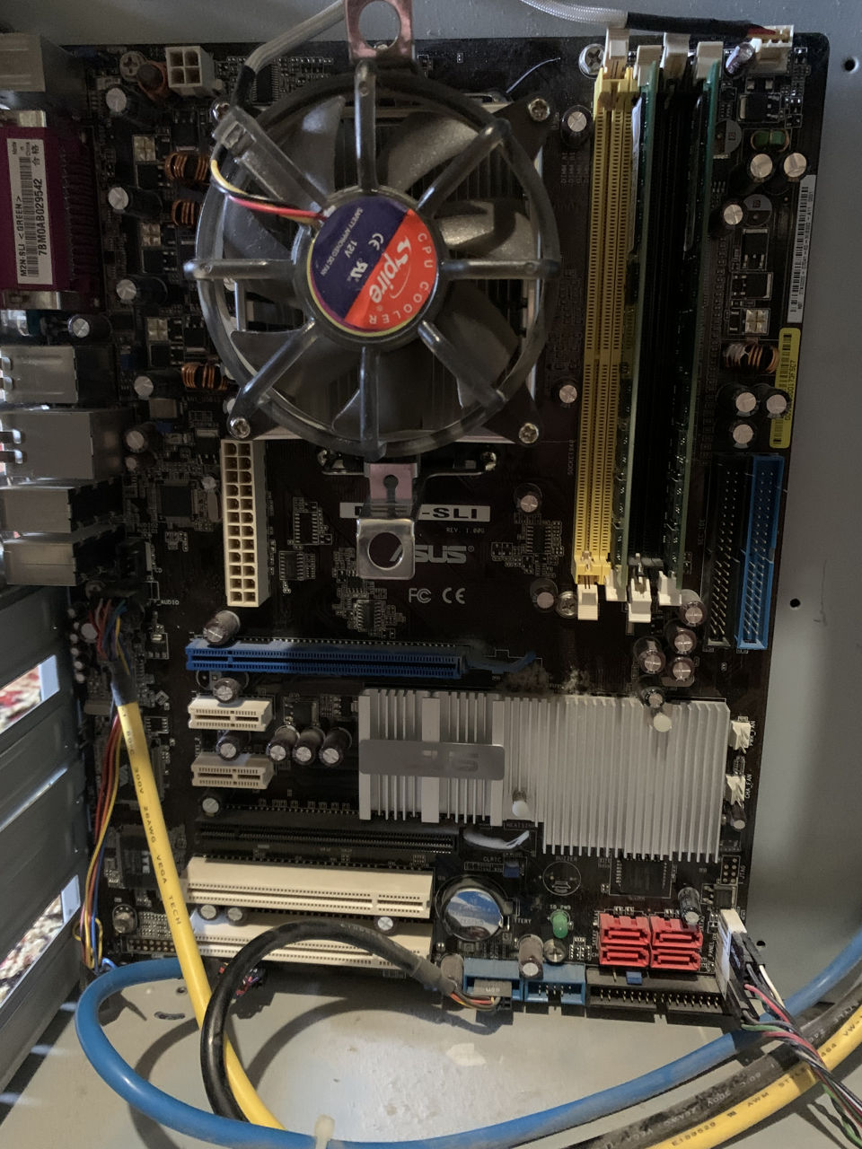 ASUS M2N-SLI socket AM2