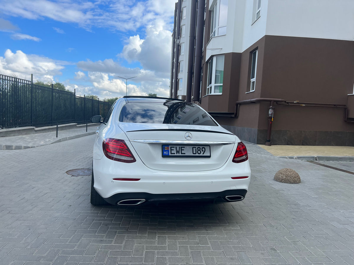 Mercedes E Class foto 5