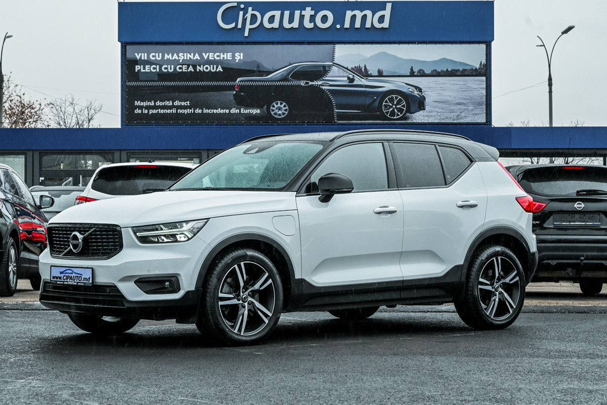 Volvo XC40 foto 0