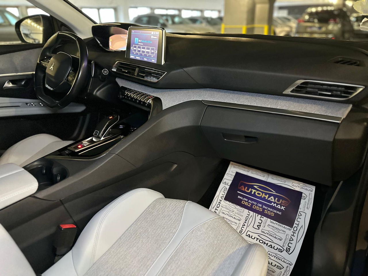 Peugeot 5008 фото 9