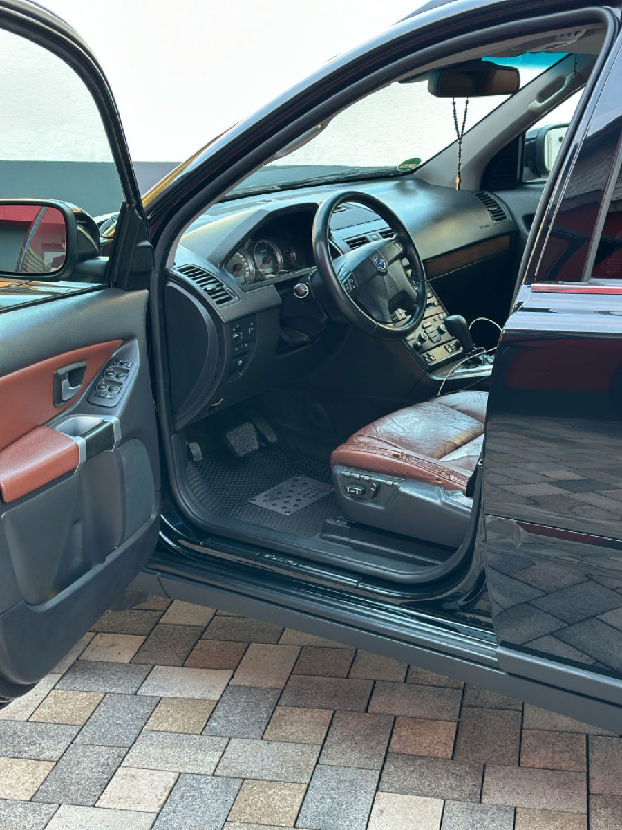 Volvo XC90 foto 8