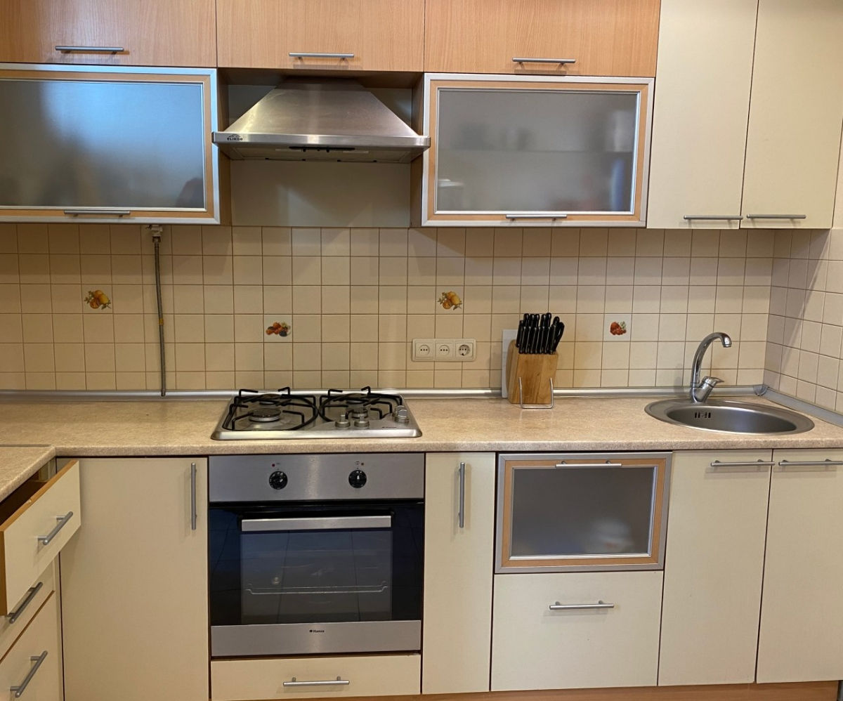 Apartament cu 3 camere, 70 m², Centru, Bălți foto 0