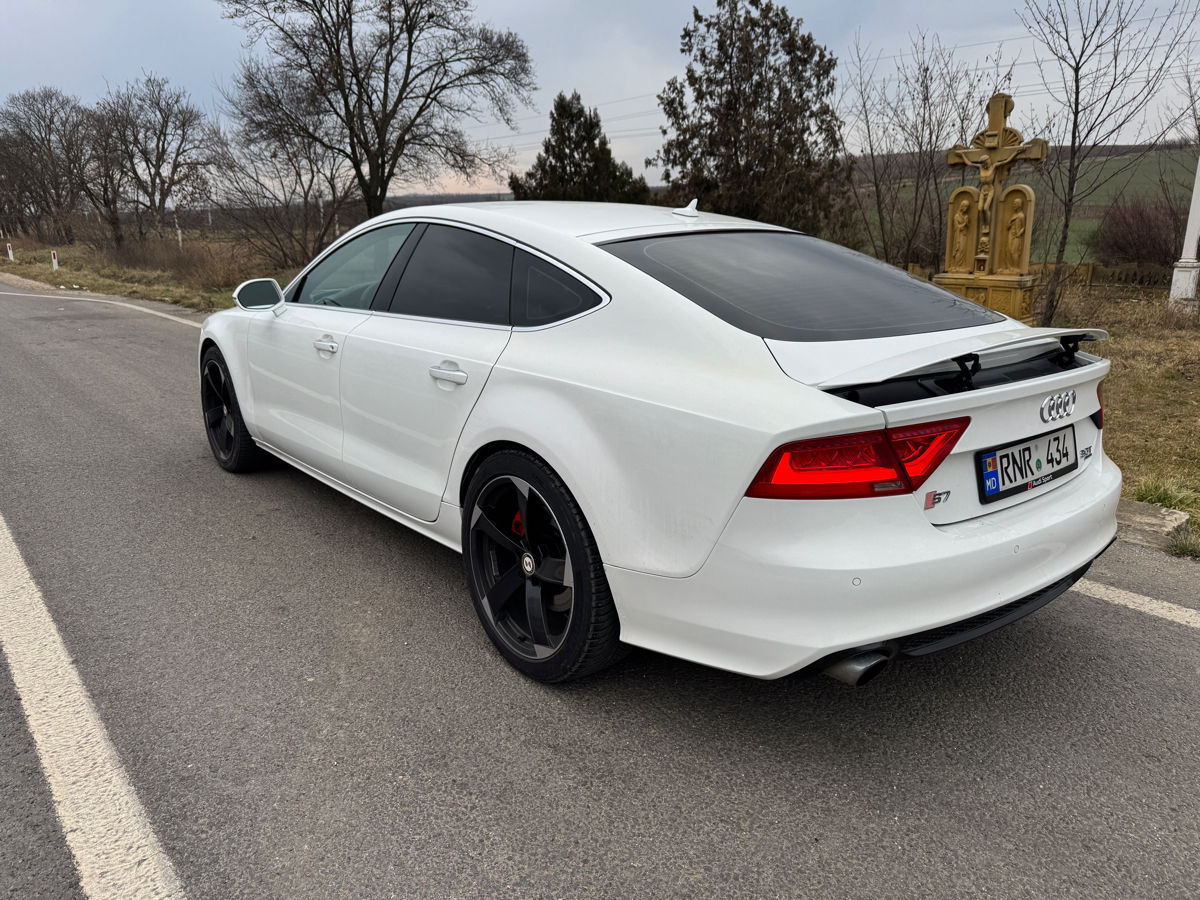Audi S7 фото 3