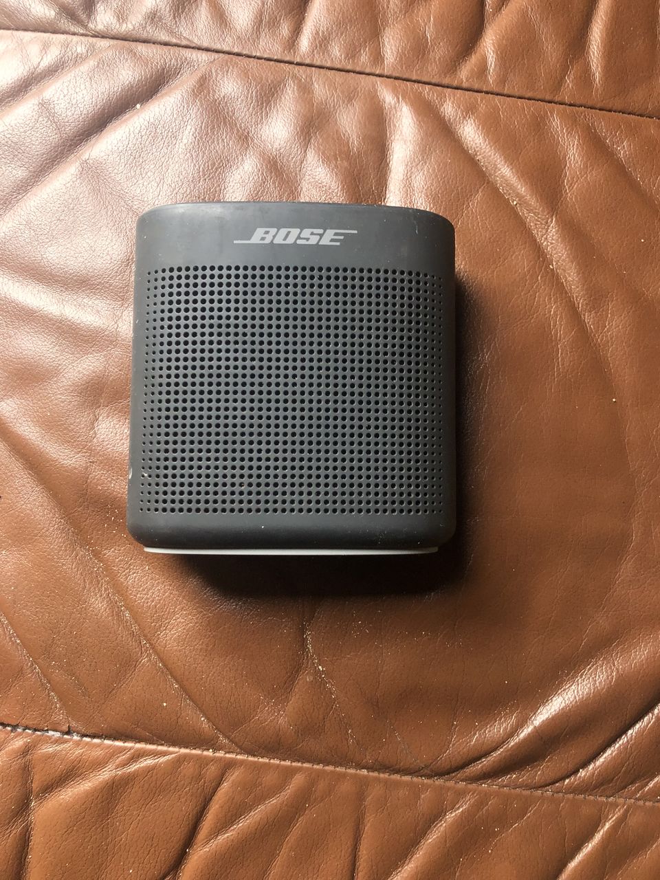 Колонка BOSE SOUNDLINK COLOR 2