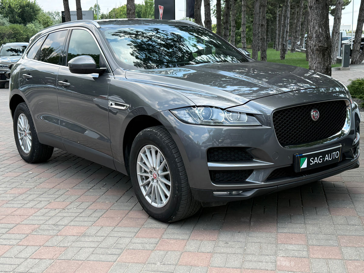 Jaguar F-PACE