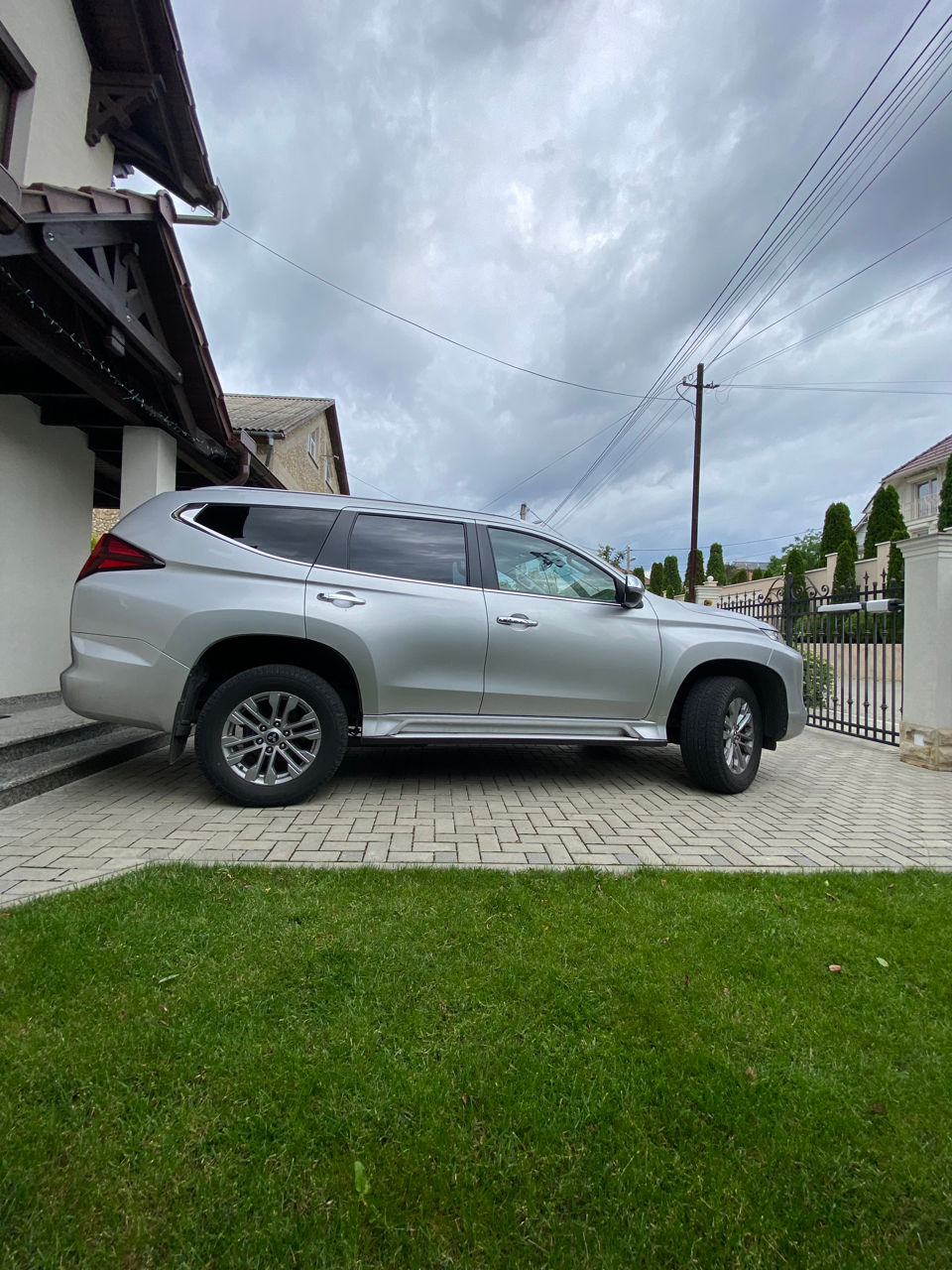 Mitsubishi Pajero Sport foto 6