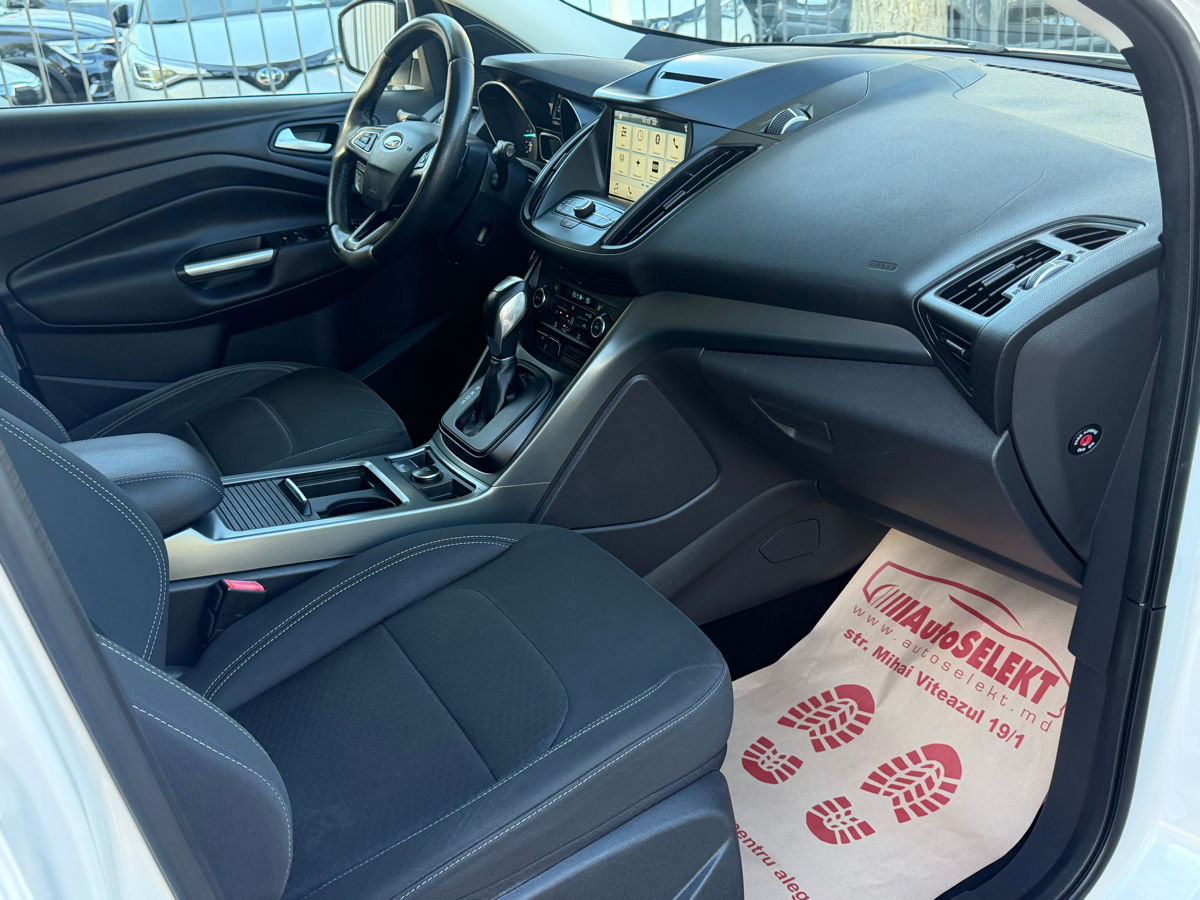 Ford Kuga 2017 photo 10