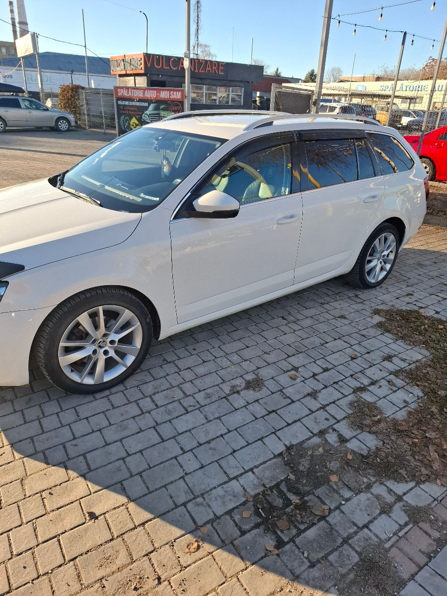 Skoda Octavia foto 1