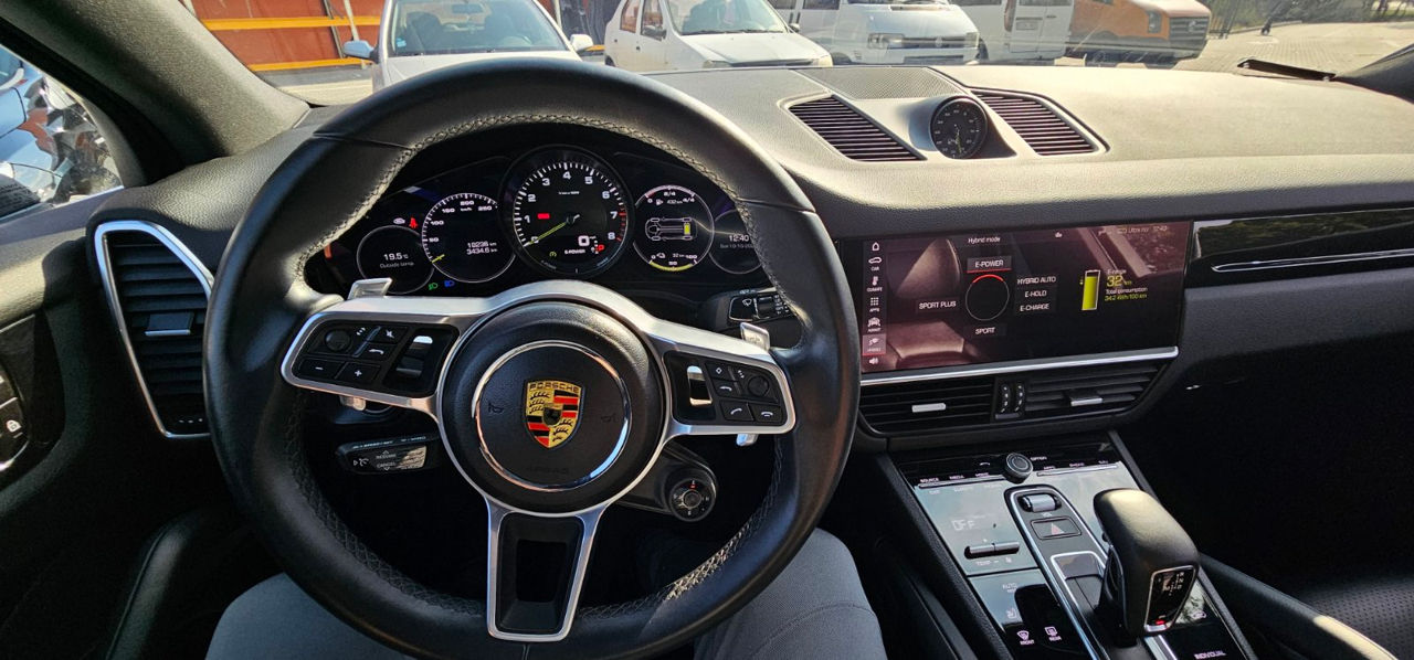 Porsche Cayenne foto 3