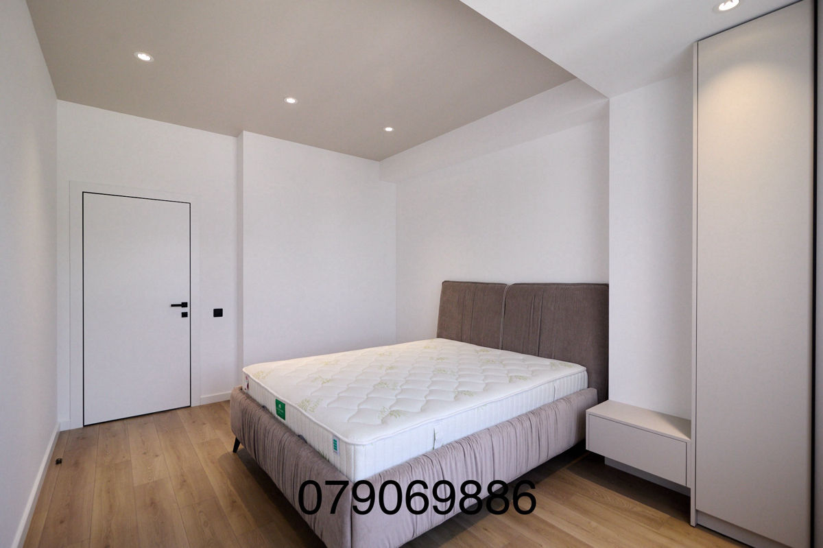 Apartament cu 2 camere, 89 m², Centru, Chișinău foto 5