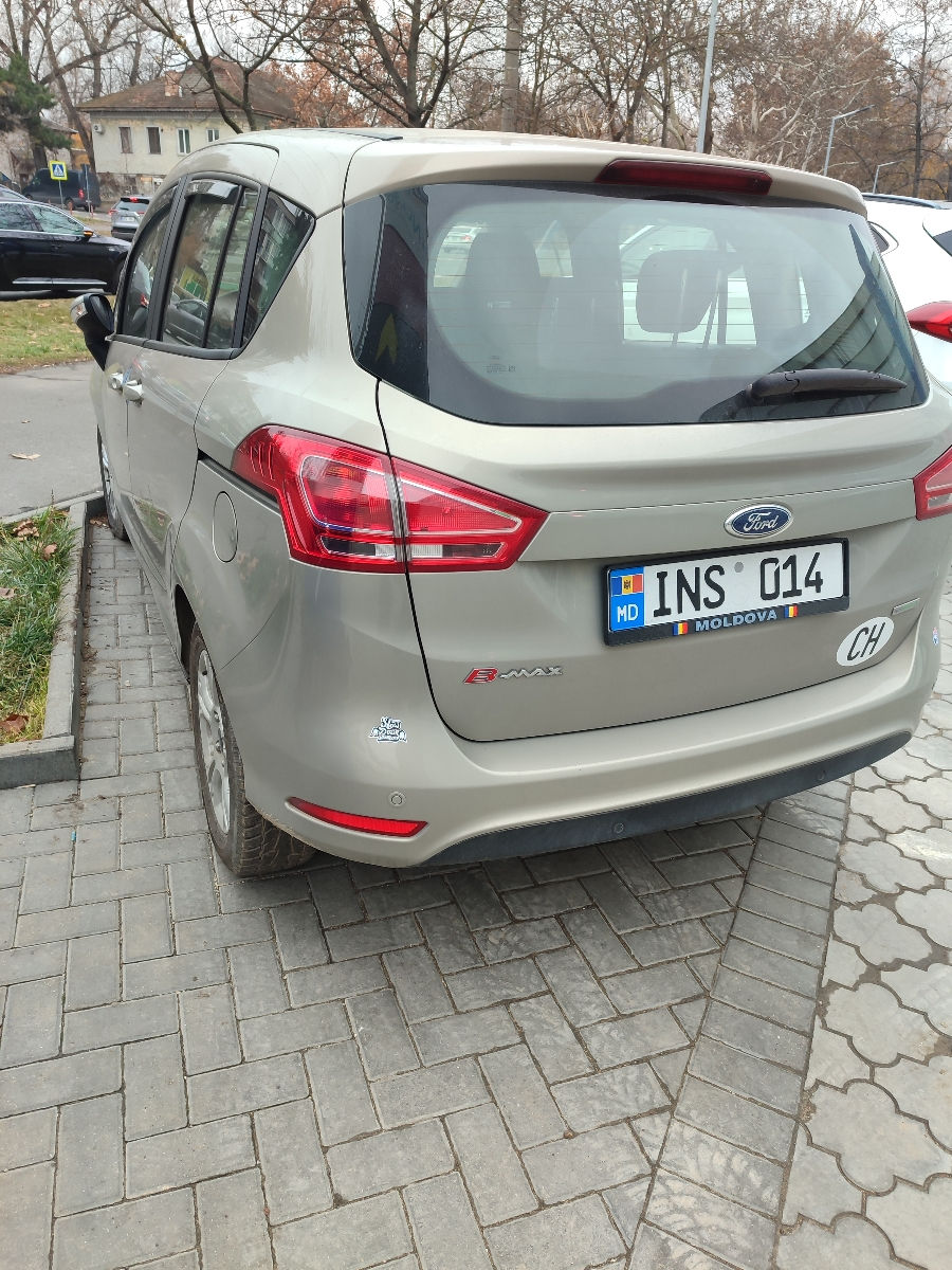 Ford B-Max foto 2