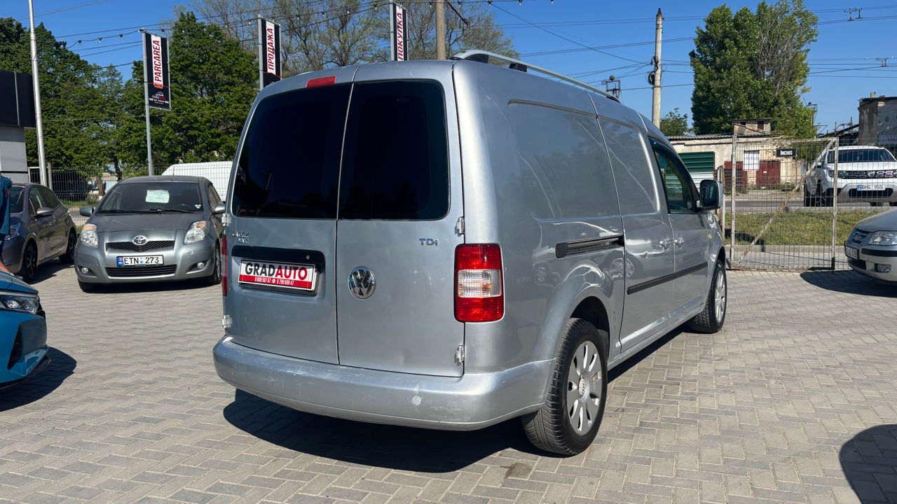 Volkswagen Caddy фото 5