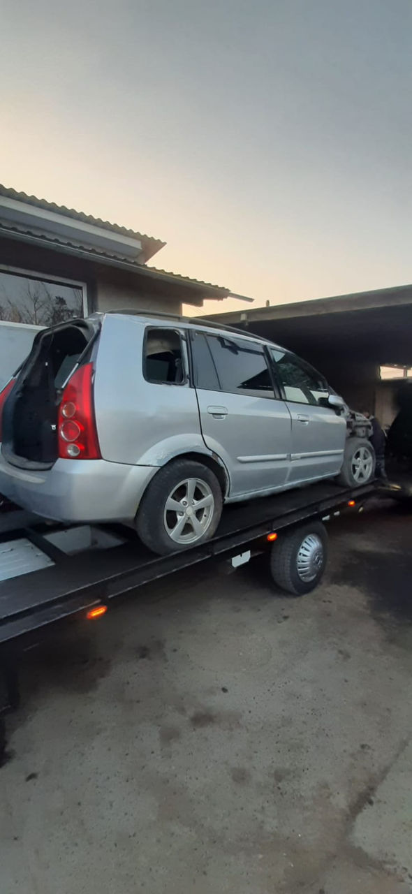 Mazda Premacy фото 0